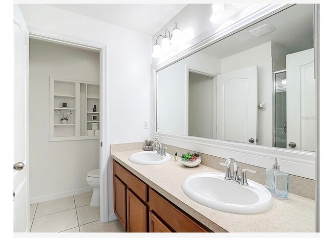 Foto del edificio - 4194 Winding Vine Dr