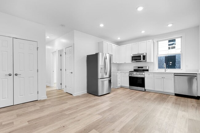 Foto del edificio - 1712 3rd St NW