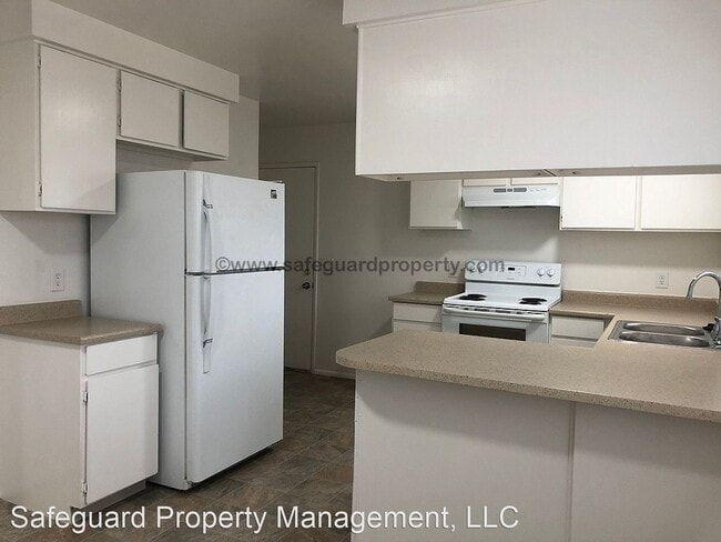 Foto del edificio - 3 br, 1 bath House - 5204 Kingswood Drive