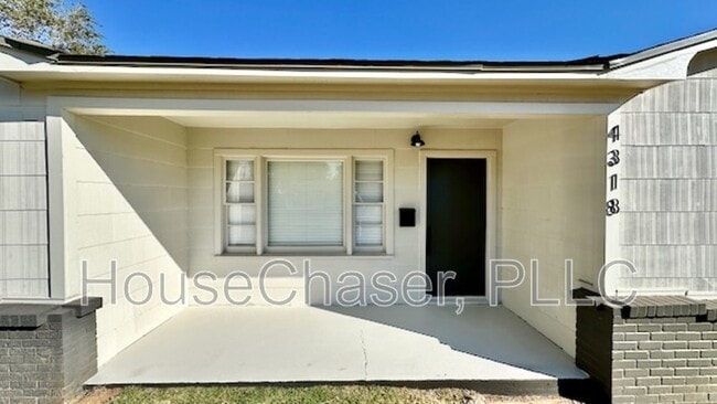 Foto del edificio - 4318 31st St
