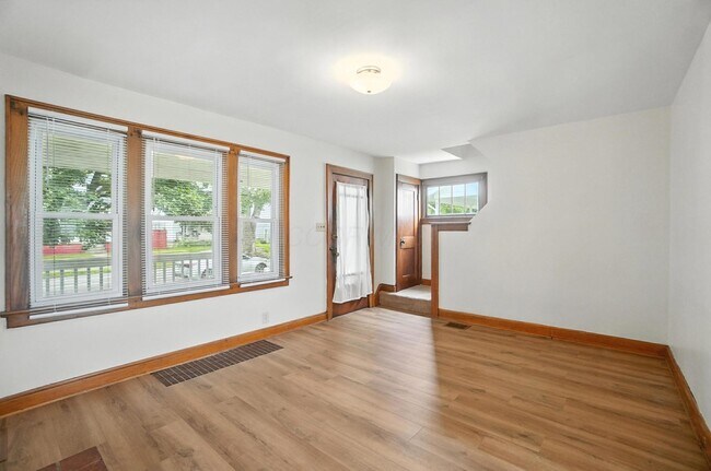 Foto del edificio - 825 S Terrace Ave