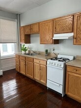 Building Photo - 1053 Park Ave