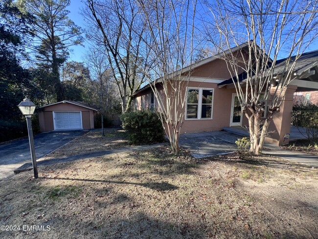 Building Photo - 4205 Poplar Springs Dr