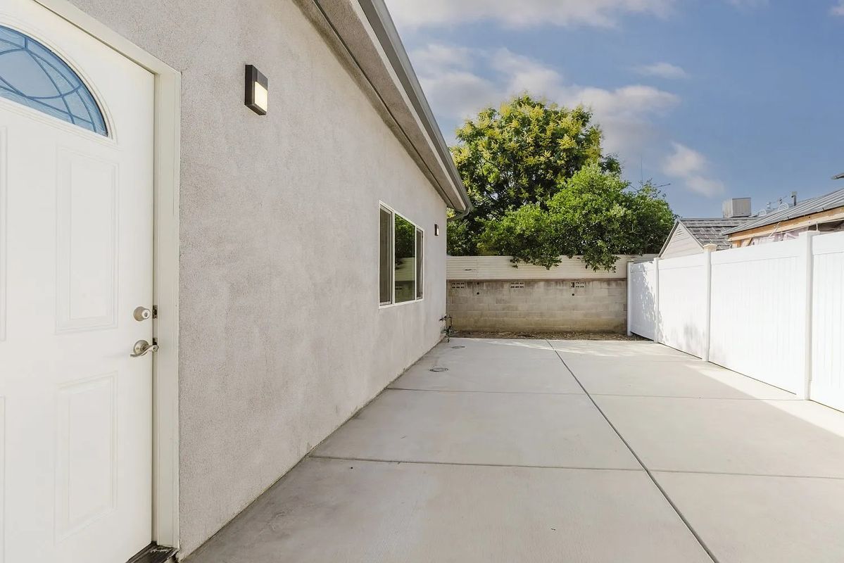 Foto principal - 9958 Marklein Ave