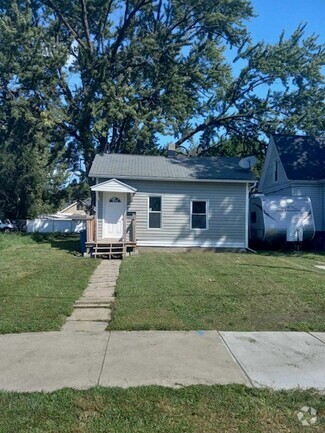 Building Photo - 1123 Nevada St