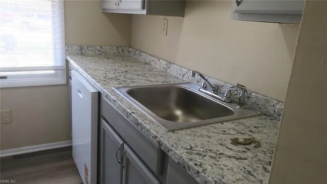 Foto del edificio - 25 Christine Ct