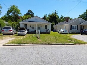 Building Photo - 1491 Fleming St