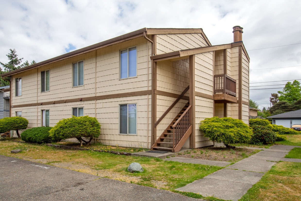 7330 S Wilkeson St Unit 4, WA 98408 Apartment for Rent in