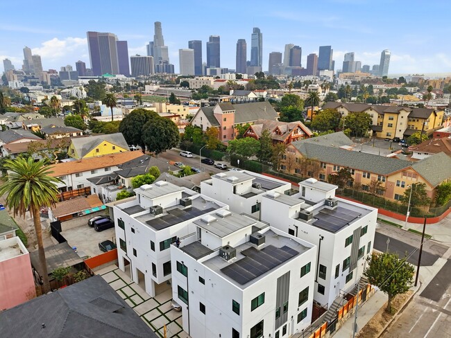 Photo - 204 N Union Ave Townhome