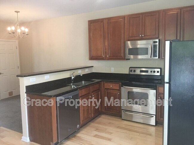 Building Photo - 3849 W 118th Pl