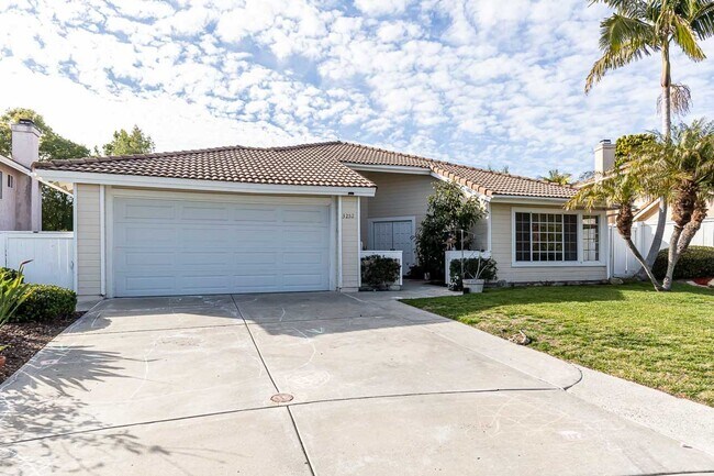 Building Photo - *** SIMPLY STUNNING SOUTH CARLSBAD HOME, S...
