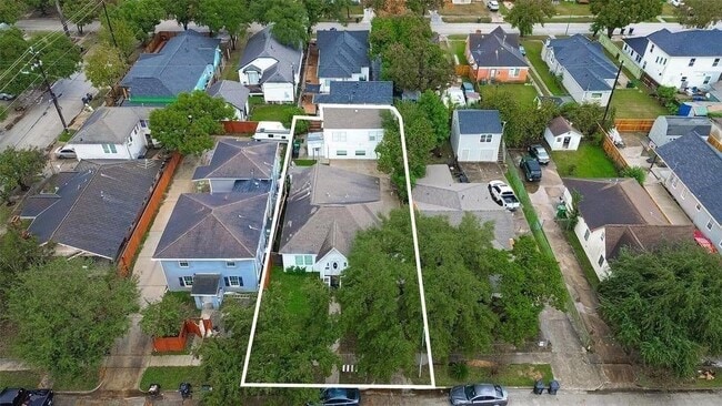 Building Photo - 1511 Scharpe St