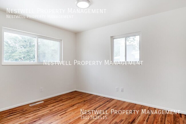 Foto del edificio - Remodeled 4-bed Home in Sandy