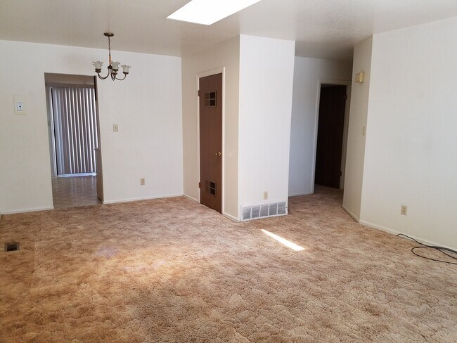 Foto del edificio - 2 bedroom 1 bath