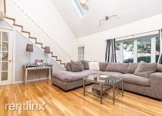 Building Photo - 2 br, 3 bath House - 51 Indian Cove Way # 51