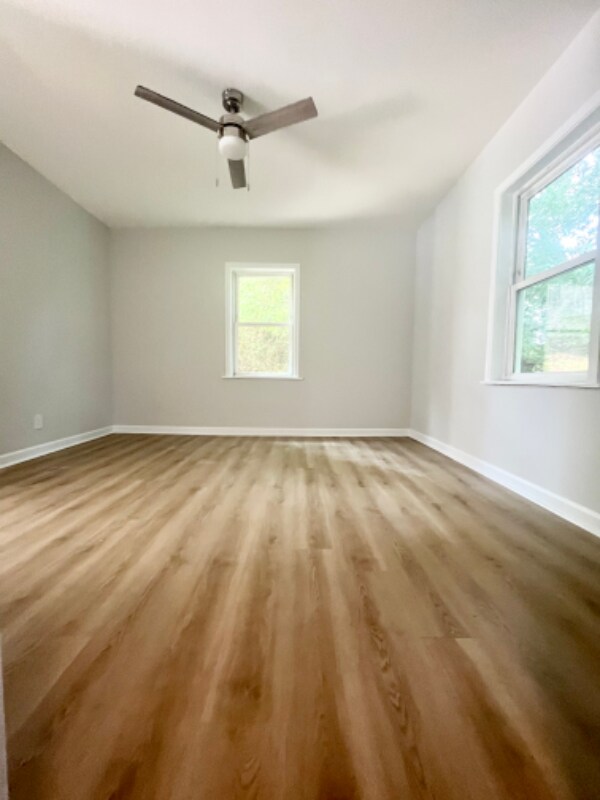 Foto del edificio - 1624 Golf Club Ln