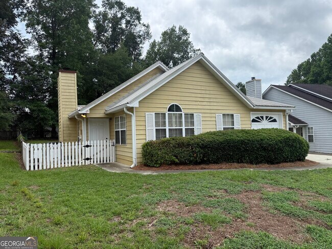 Building Photo - 125 Shadow Pond Rd