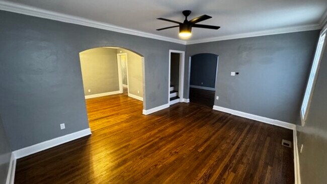 Building Photo - 1755 Jackson Ave