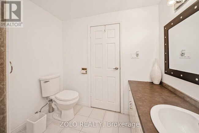 Building Photo - 8 Enchanted Ct