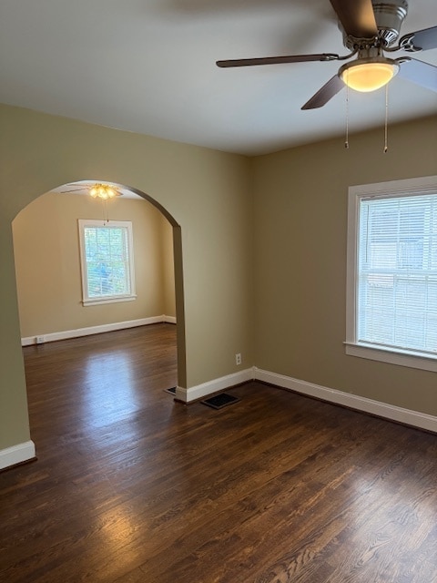 Foto del edificio - Charming cottage like home in wedgewood-ho...