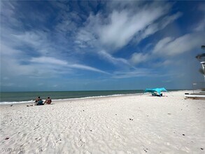 Building Photo - 3420 Gulf Shore Blvd N