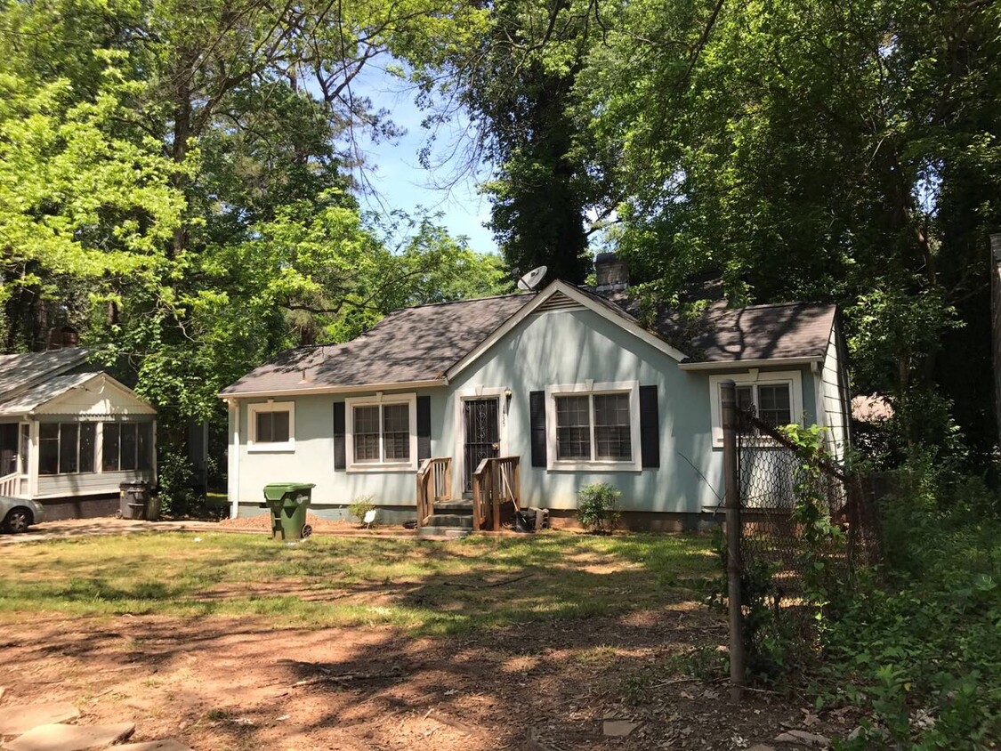 Primary Photo - 1335 Avon Ave SW