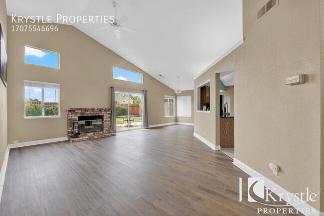 Foto del edificio - Ranch style Benicia Home near Matthew Turner