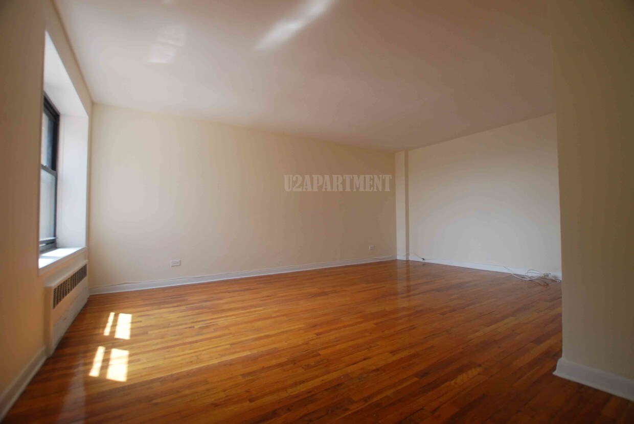 Foto principal - 3180 Snyder Ave