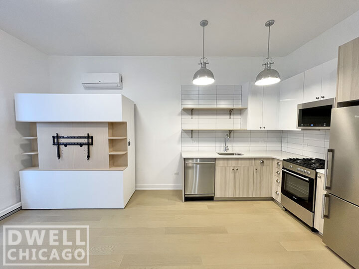 Foto principal - 5444 N Sheridan Rd