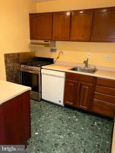 Foto del edificio - 1420 N St NW