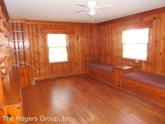 Building Photo - 3 br, 2.5 bath House - 2501 Westover Dr