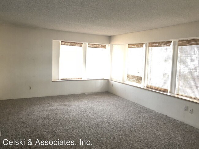Building Photo - 4 br, 3 bath House - 509 Wagon Ct.