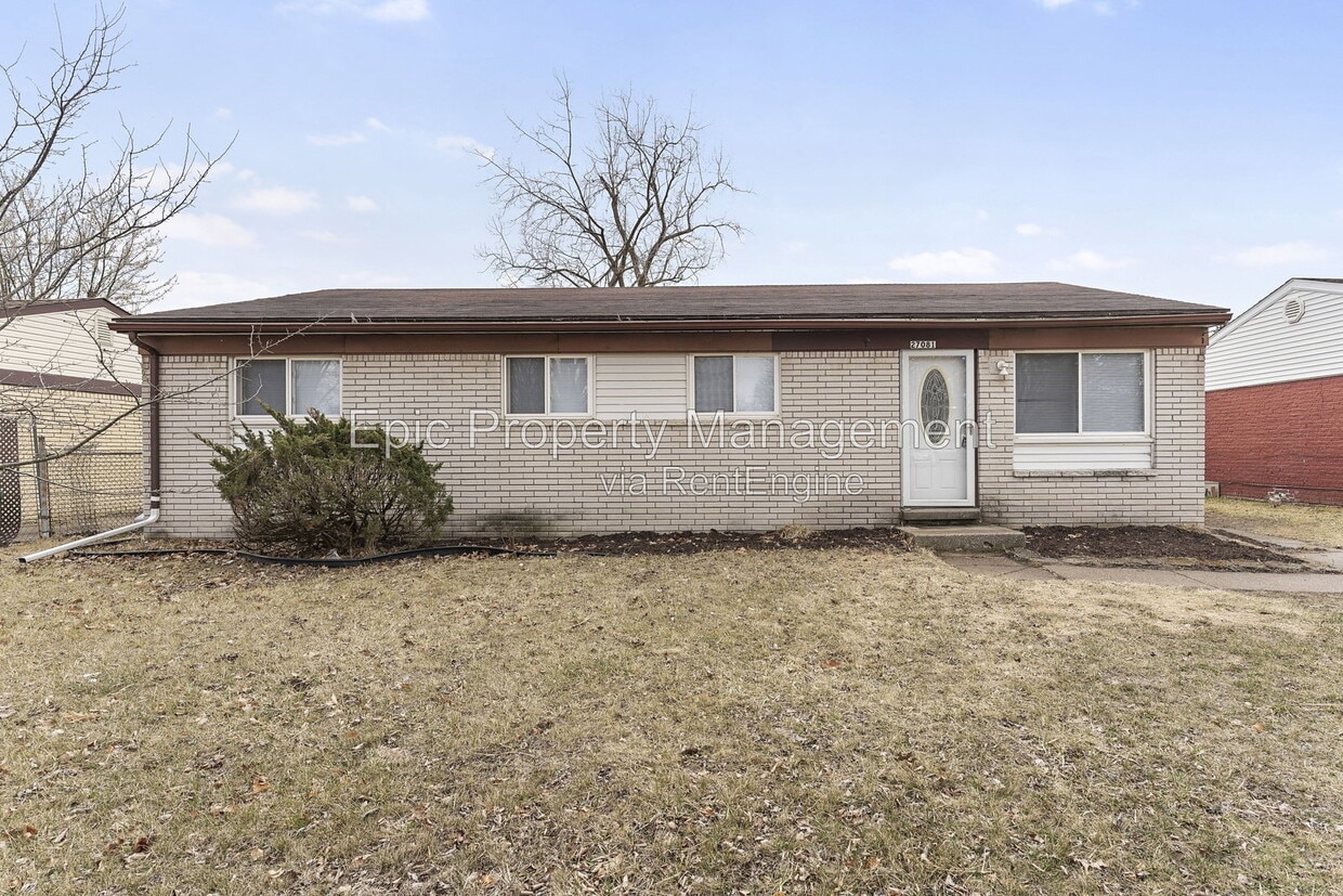 Photo - 27081 Leroy Street