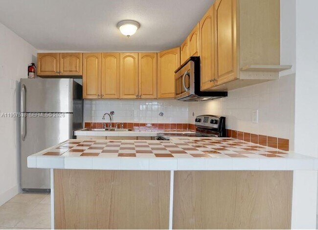 Foto del edificio - 4275 NW S Tamiami Canal Dr