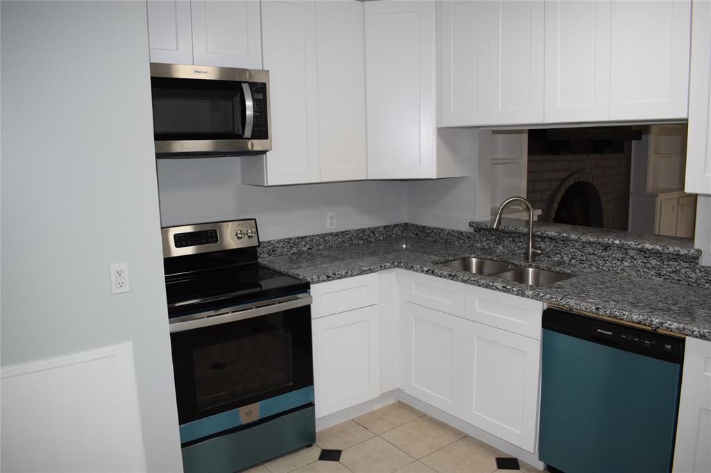 Primary Photo - 4307 Belle Park Dr