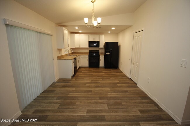 Foto del edificio - 1825 Tulane Ave SE