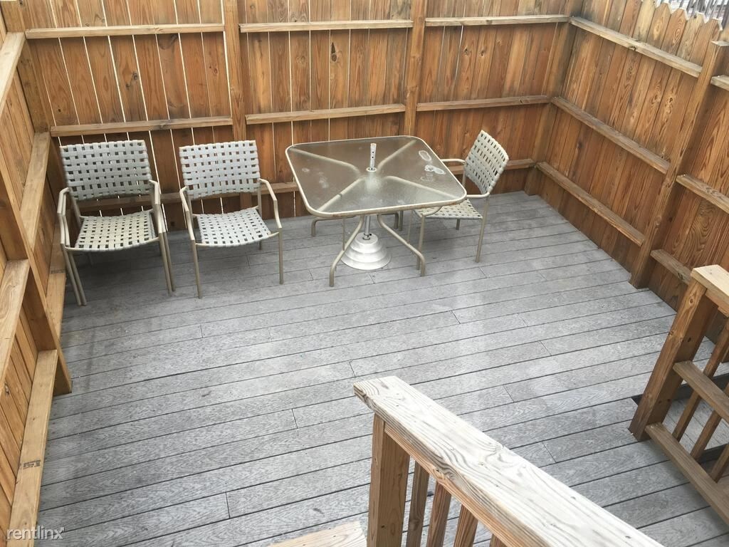 Foto principal - 2 br, 1 bath Apartment - 40 S Ellwood Ave