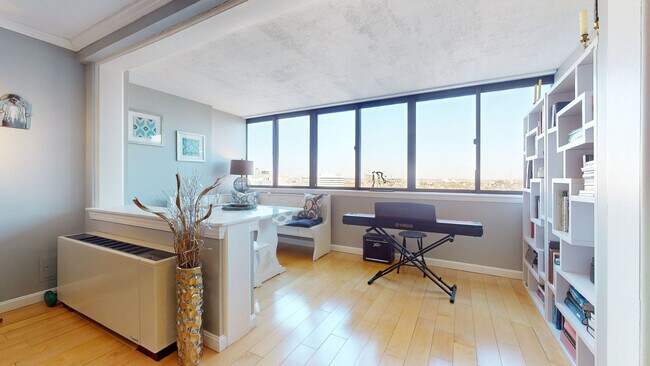 Foto del edificio - 8 Whittier Pl