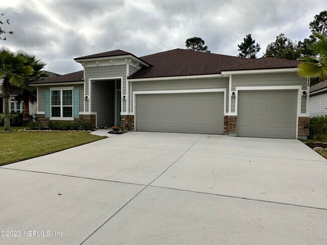 Building Photo - 3920 Hammock Bluff Dr