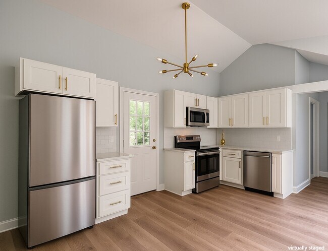 Foto del edificio - 280 Bayberry Ln