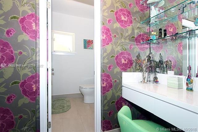 Foto del edificio - 6505 SW 104th St