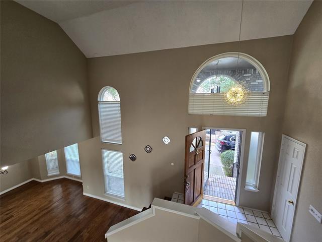 Foto del edificio - 814 Clearlake Dr