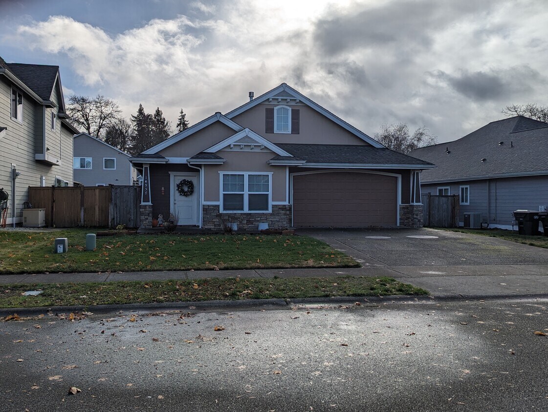 Primary Photo - 14957 101st Avenue Southeast