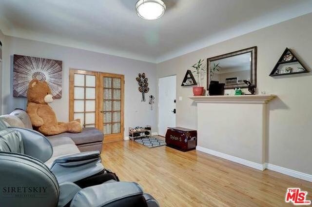 Foto del edificio - 1347 N Mansfield Ave