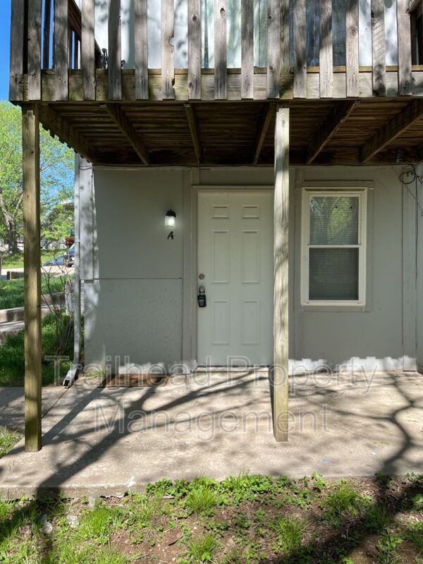 Foto del edificio - 8215 N Everton Ave