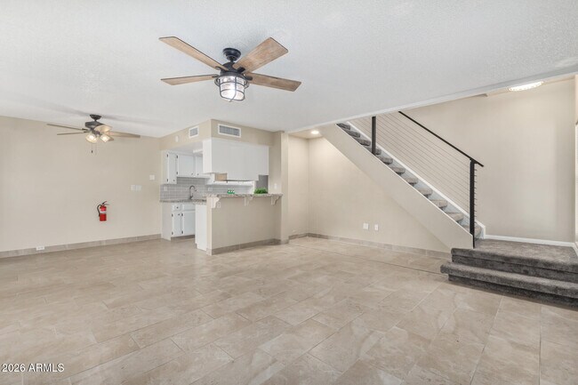 Foto del edificio - 8641 S 51st St