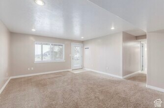 Building Photo - 1278 E 530 N