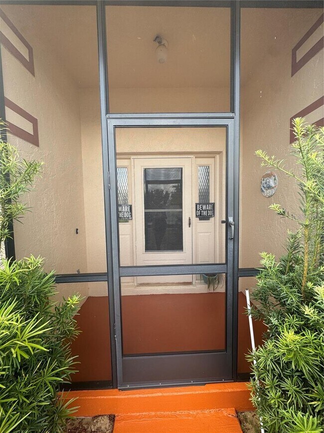 Foto del edificio - 929 Devonshire Way