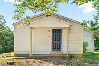 Building Photo - 420 Lafayette Rd