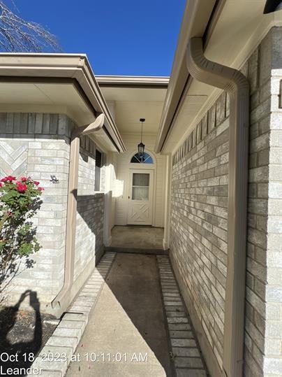 Foto del edificio - 1215 Nightshade Ln